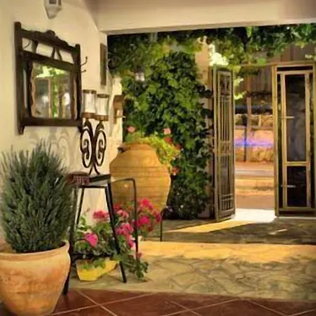 فندق Golden Gate كوشاداسيه