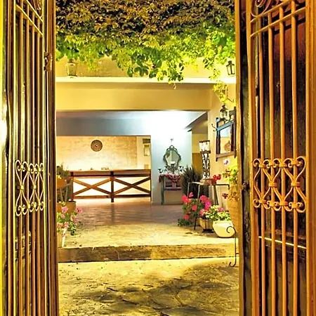 Golden Gate 3* Kusadası