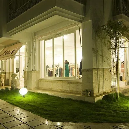 Hotel Golden Gate 2*