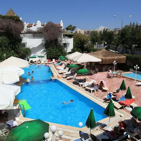 La Vista Boutique Hotel - Adult Only