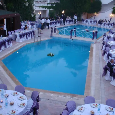 Hotel Golden Gate 3*