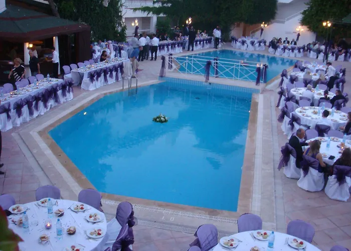 Hotell Golden Gate 3*